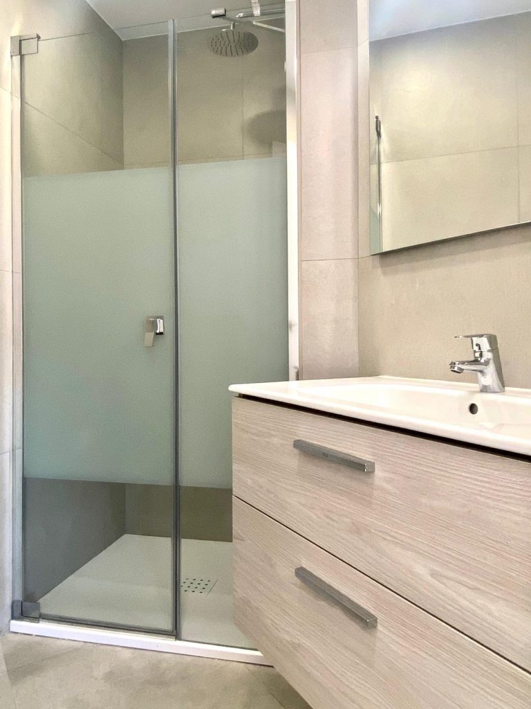 Reforma integral de vivienda de 100 m² en Nervión